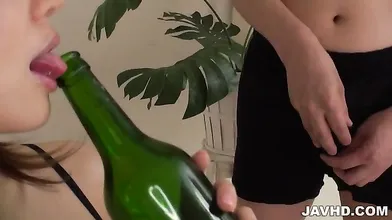 スレンダー美女みやび真央～Wフェラで連続ごっくん