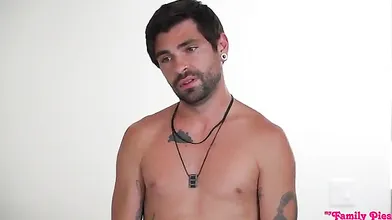 You Can Wear My Shirts But I Want Inside Your Pants Stepsis - S27:E5