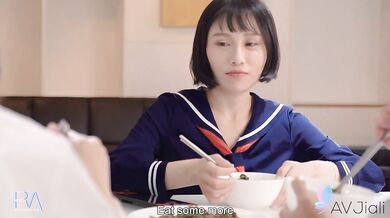 Xu Xiaoxin seduces and fucks her older sister's boyfriend