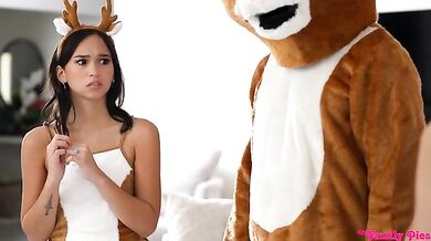All We Want For Christmas Is To Fuck My Stepdad - S27:E6