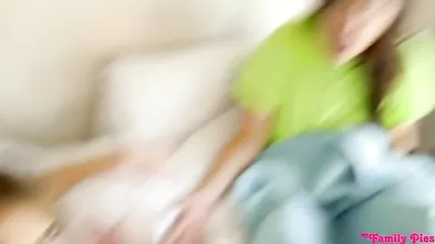 Sharing Daddy - S3:E1
