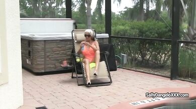 Cougar Fuck The Pool guy