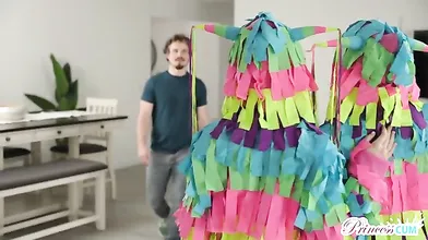 Its A Party In My Pants On Cinco De Mayo - S9:E3