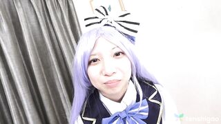 Reika Asakura in costume today spreading her pussy open for us