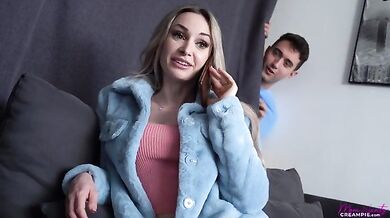 Stepmom Will Do Anything For A Creampie - S2:E7