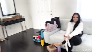 MICK BLUE Six-Girl Reverse Gangbang