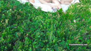 Lesbian picnic