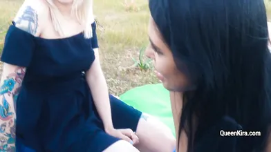 Outdoor lesbian sex