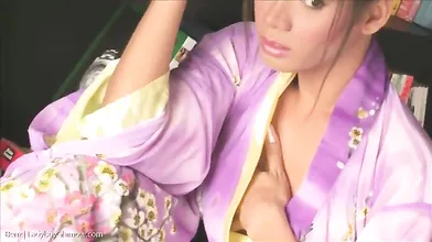 Benz:Ladyboy Geisha