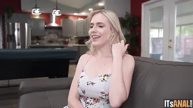Size Don't Matter, This Anal Queen Can Handle It ALL, Scene #01