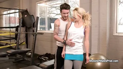 Sex with the personal trainer at the gym