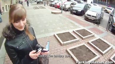 Wannabe model gets fucked