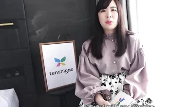 Nozomi Minami comes to us because she doesn\'t have fun with her lover.