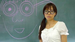 Satsuki Kirioka rubs her clit in front of three students. After