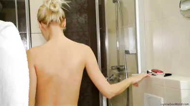 Voyeur: Watching blonde in shower