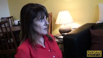 PASCALSSUBSLUTS - GILF Pandora has pierced pussy smashed