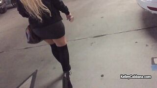 MILF car masturbation