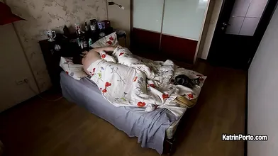 Voyeur bedroom cam