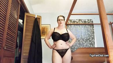 Catching a Bra Perv