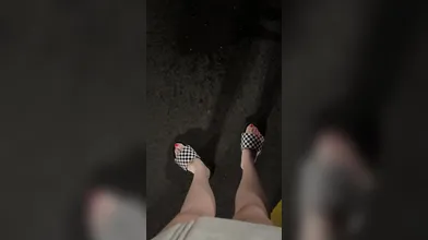 Girl piss on the road