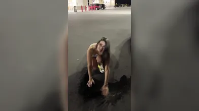 Girl piss on the road