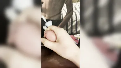 Schollenwix gets tributet over his hot body