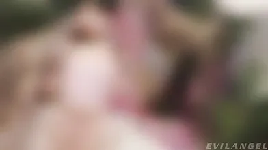 BRIANNA ARSON Squirting Girl Dominated