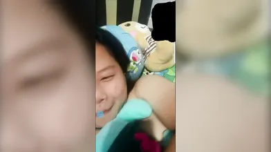 Chinese girl see my vagina
