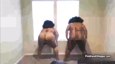 Twerking and creamy dildos