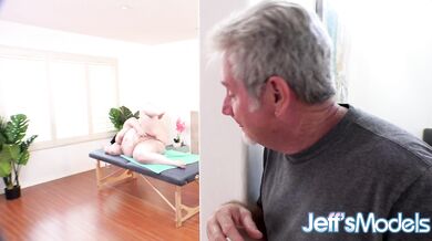 Fat Eliza Allure in Toy Enhanced Massage