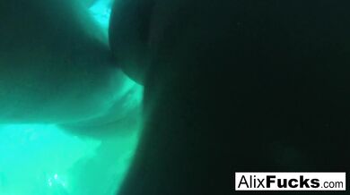 Sexy showering off with Alix Lynx