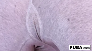 Blonde hottie Vyxen fucks her personal trainer