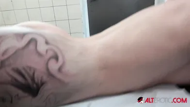 Jay Jay Ink covers up a messy tattoo