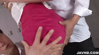 Kyoka Mizusawa rewarded with cumshots after sex