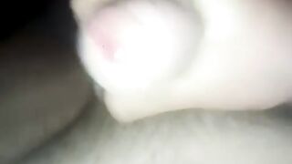 Janniboy cums