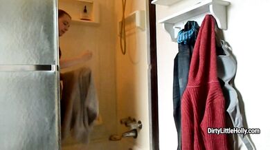 Voyeur Shower