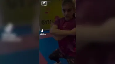 Hhhhhh