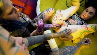 Anuskatzz And Serpienta Get Their Holes Gaped With Big Toys And Illuz's Help