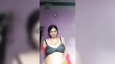 Desi fat Aunty