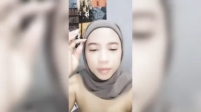 Bokep Indo Hijaber Cantik Yunita Colmek