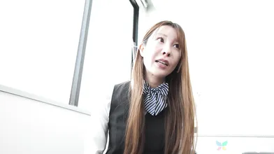 Akari Amamiya started sucking right away, and from how it looked, she