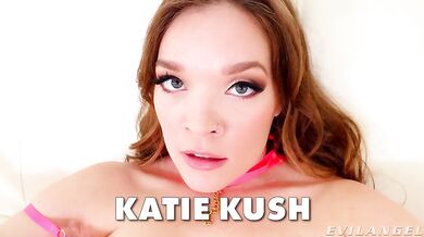 KATIE KUSH Anal Acrobatics & Gaping