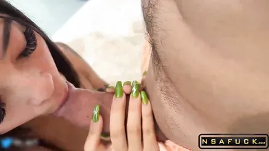 I Suck my Stepbrothers Cock in the Jacuzzi I get very Hot