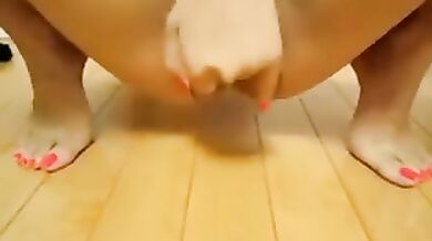 chinese woman fuck with cup