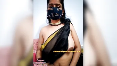 Tamil Bhabhi Pussy Fingering - Pink Pussy