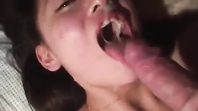 Chinese Girlfriend Swallow Cum
