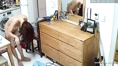 Hackers Use The Camera To Remote Monitoring Of A Lover S Home Life.466