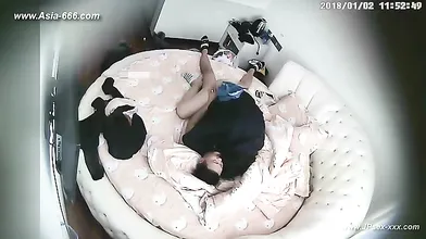 Hackers Use The Camera To Remote Monitoring Of A Lover S Home Life.473