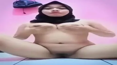 Malay Hijab Hot Masturbation