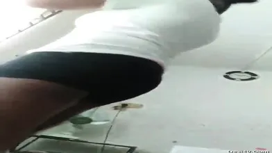Kerala Ki Desi Randi Ne Chut Me Ungli Wali Video Banayi